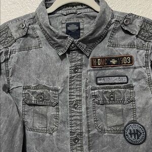Harley-Davidson Men's Black/Gray Long Sleeve Shirt. Good Condition. Size M.